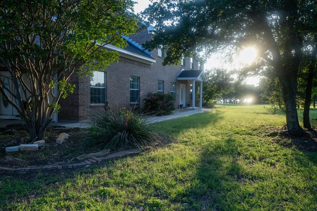3100 Shady Oaks Drive, Brownwood, TX 76801