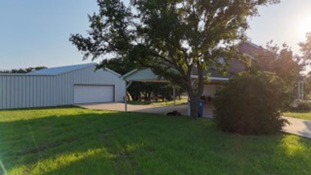 3100 Shady Oaks Drive, Brownwood, TX 76801