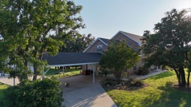 3100 Shady Oaks Drive, Brownwood, TX 76801