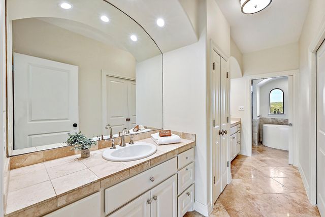 13201 Winding Creek RD, Austin, TX 78736