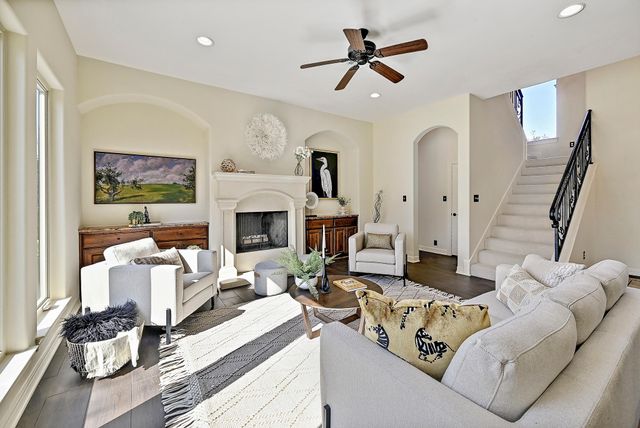 13201 Winding Creek RD, Austin, TX 78736