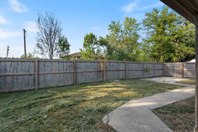 1951 Torreyson Street, Conway, AR 72034