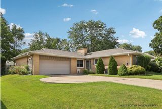 3313 S 123rd STREET, West Allis, WI 53227
