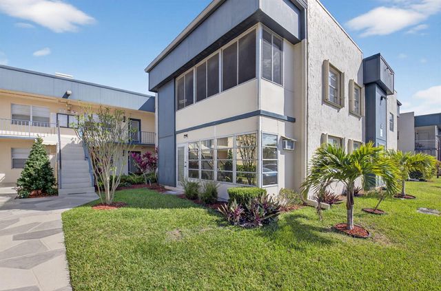 173 Flanders D, Delray Beach, FL 33484