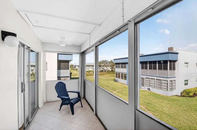 173 Flanders D, Delray Beach, FL 33484