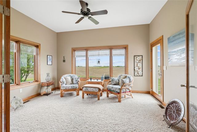 6078 Highway T-38 Highway N, Grinnell, IA 50112