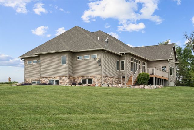6078 Highway T-38 Highway N, Grinnell, IA 50112