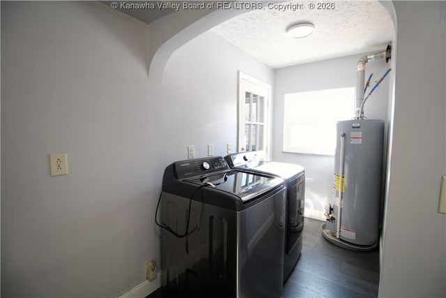 5140 Briar Road, Cross Lanes, WV 25313