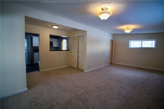 5140 Briar Road, Cross Lanes, WV 25313