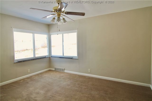 5140 Briar Road, Cross Lanes, WV 25313