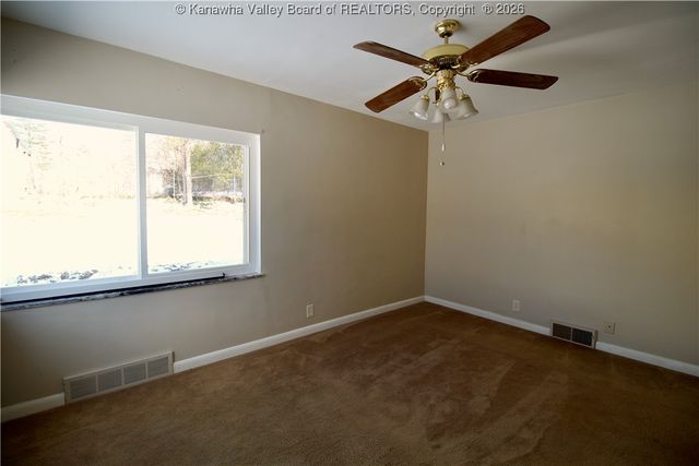 5140 Briar Road, Cross Lanes, WV 25313