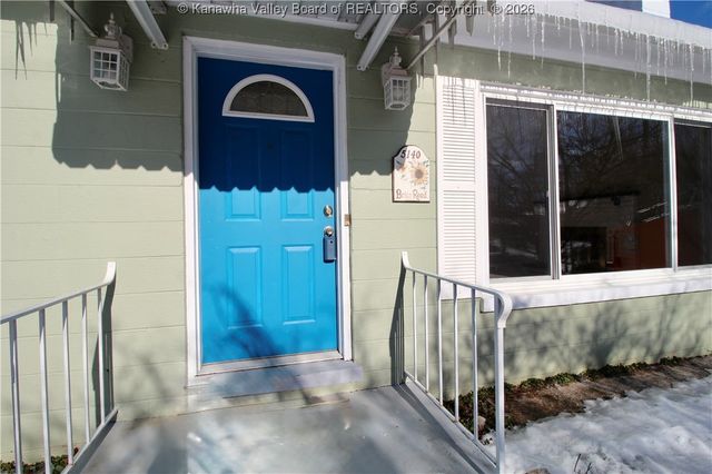 5140 Briar Road, Cross Lanes, WV 25313