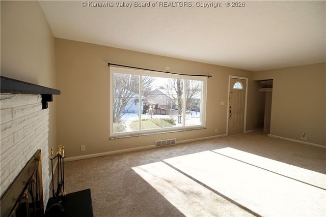 5140 Briar Road, Cross Lanes, WV 25313