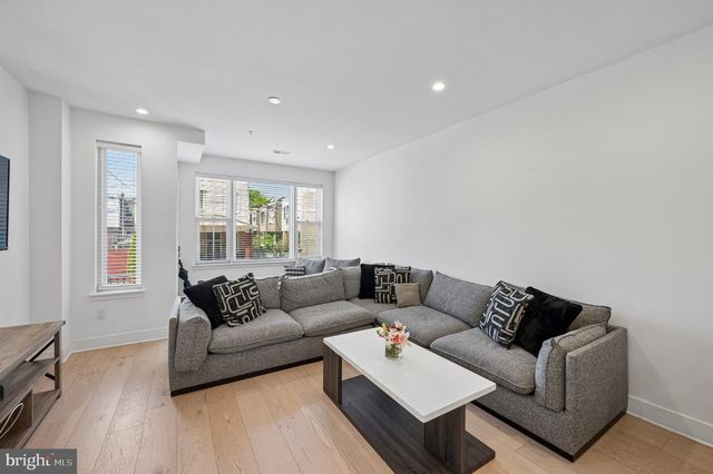 1509 S 31ST ST, Philadelphia, PA 19146