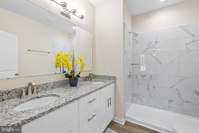 26 HARBOR CT, Montross, VA 22520