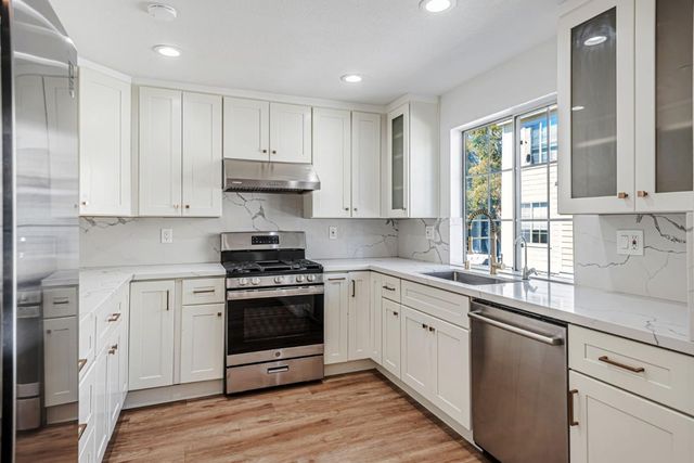 4 Brigantine Lane, Redwood City, CA 94065