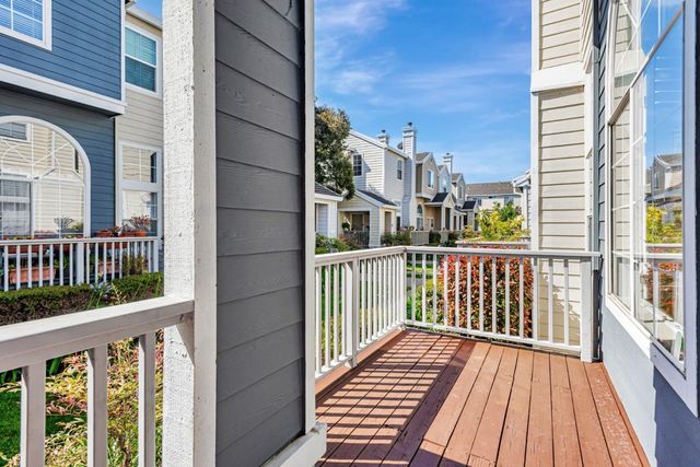 4 Brigantine Lane, Redwood City, CA 94065