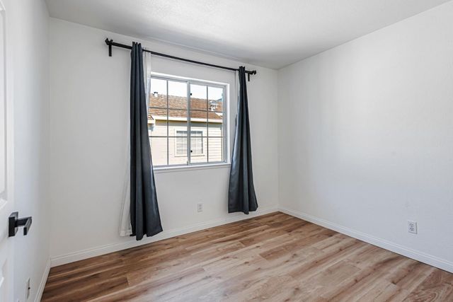 4 Brigantine Lane, Redwood City, CA 94065