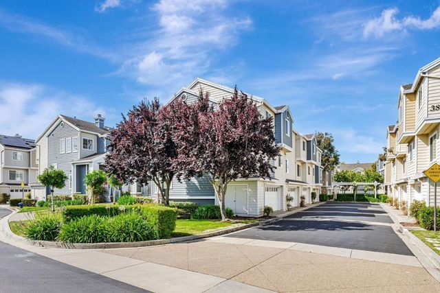 4 Brigantine Lane, Redwood City, CA 94065