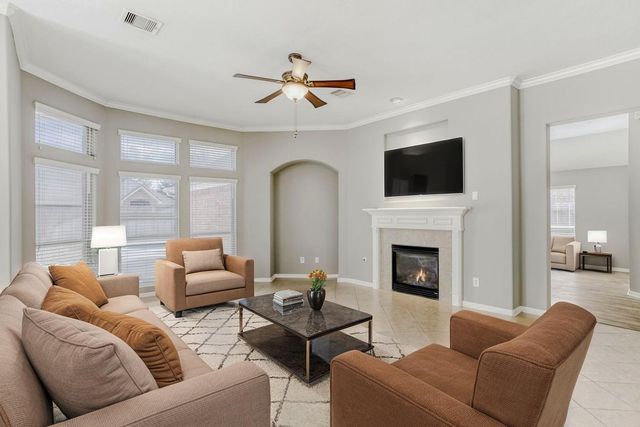 13323 Pecan Walk Lane, Sugar Land, TX 77498