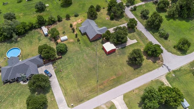15675 Patricia Place, Choctaw, OK 73020