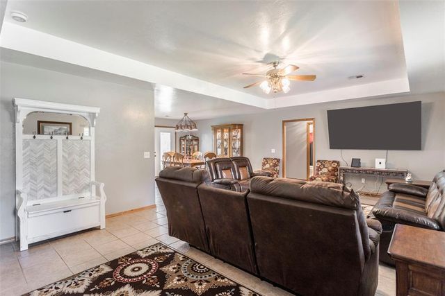 15675 Patricia Place, Choctaw, OK 73020