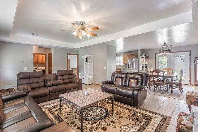 15675 Patricia Place, Choctaw, OK 73020
