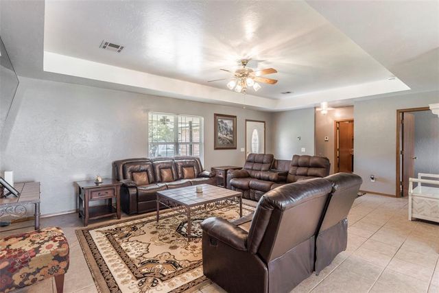 15675 Patricia Place, Choctaw, OK 73020