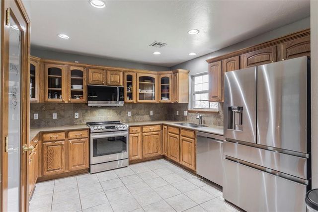 15675 Patricia Place, Choctaw, OK 73020