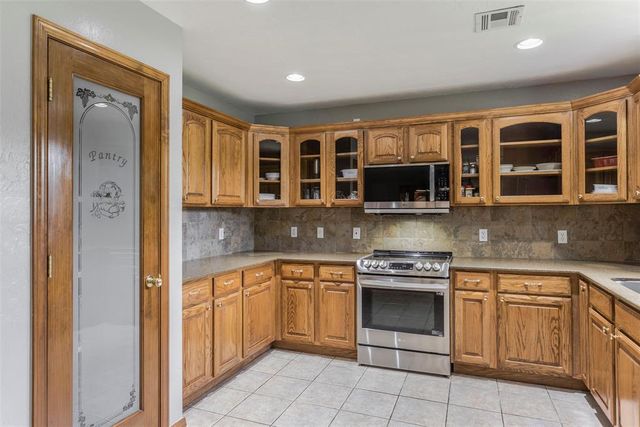 15675 Patricia Place, Choctaw, OK 73020