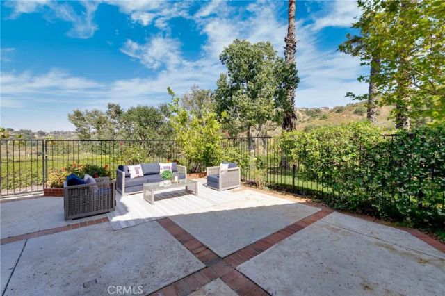 6075 E Montefino, Anaheim Hills, CA 92807