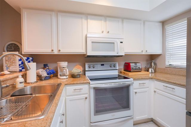 2135 WATER MANIA COURT, Kissimmee, FL 34746