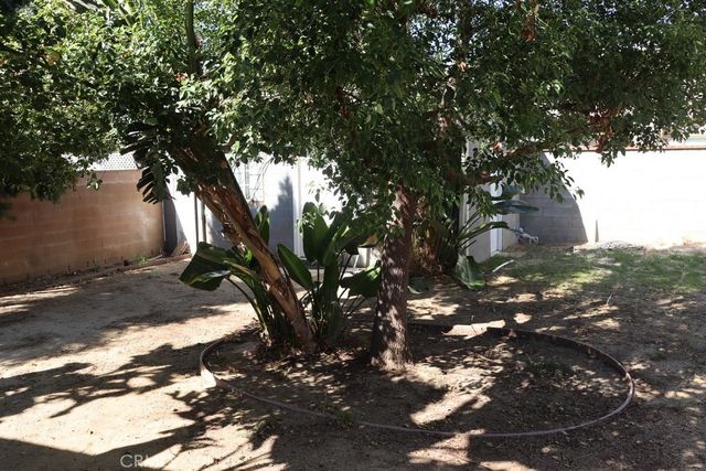 15709 Lassen Street, Granada Hills, CA 91343