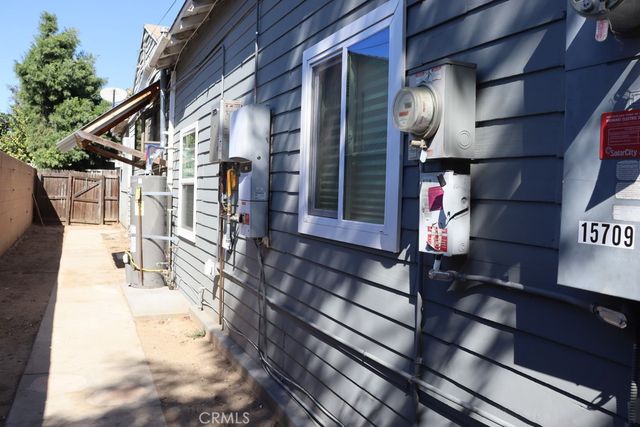 15709 Lassen Street, Granada Hills, CA 91343