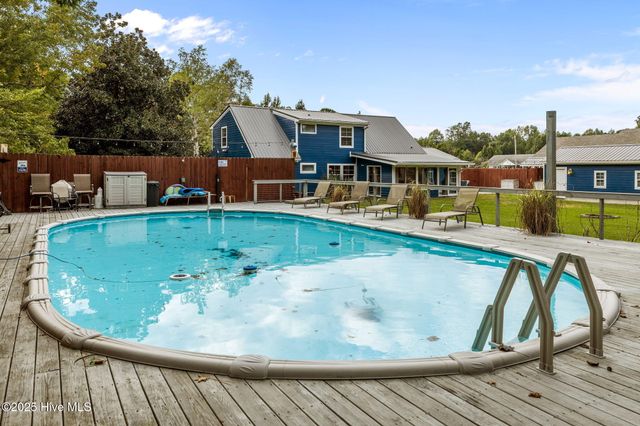 218 Old Ironsides Road, Newport, NC 28570