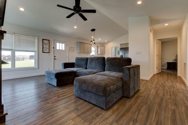 631 Mt Pleasant Road, Owingsville, KY 40360