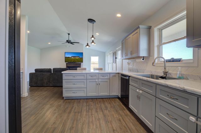 631 Mt Pleasant Road, Owingsville, KY 40360