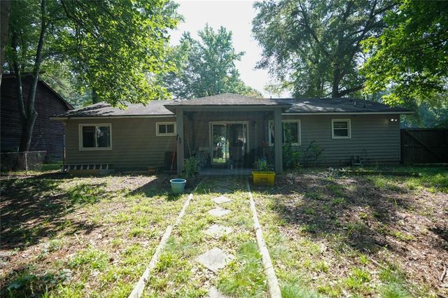 8265 Park Ridge Drive, Riverdale, GA 30274