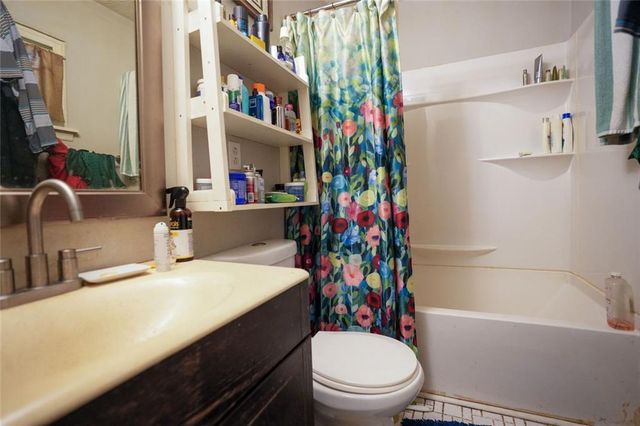 8265 Park Ridge Drive, Riverdale, GA 30274