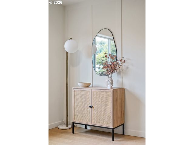 950 Se 18TH Ave, Hillsboro, OR 97123