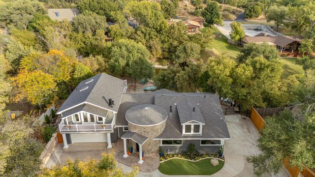 110 CAPROCK Lane, Amarillo, TX 79118