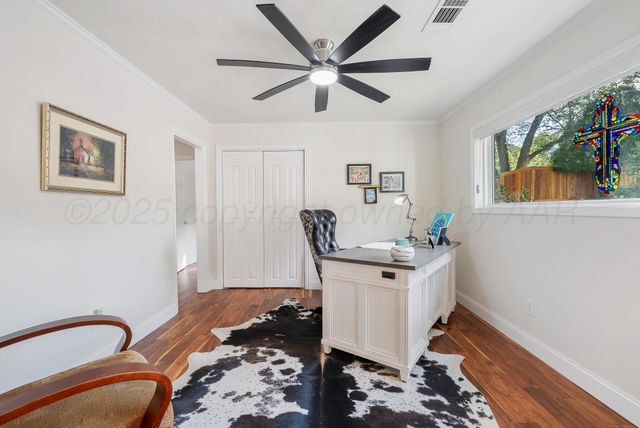 110 CAPROCK Lane, Amarillo, TX 79118