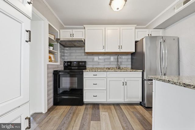 417 ELMWOOD RD, Baltimore, MD 21206