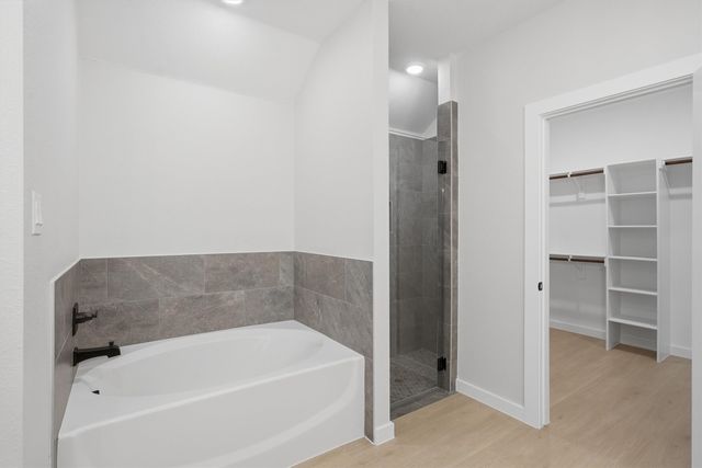 407 E Boyd Avenue, Boyd, TX 76023