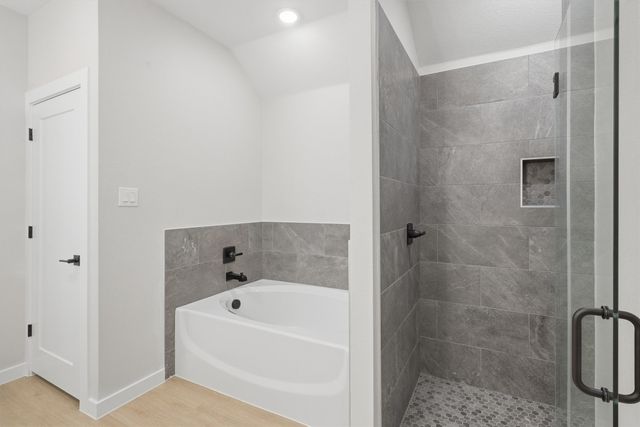 407 E Boyd Avenue, Boyd, TX 76023