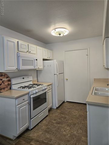 2120 Ramrod Avenue 417, Henderson, NV 89014
