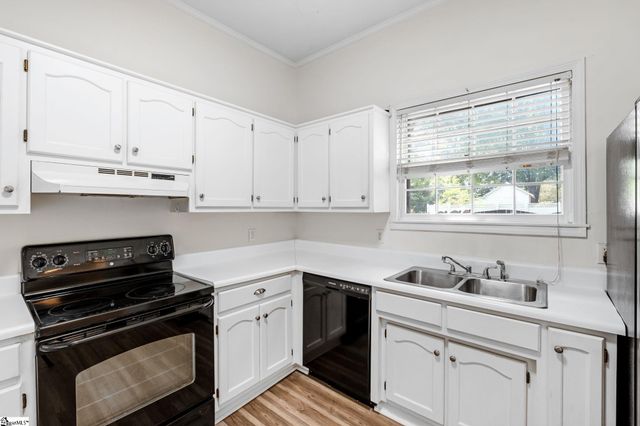 41 Allen Street, Greenville, SC 29605