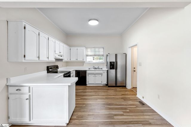 41 Allen Street, Greenville, SC 29605