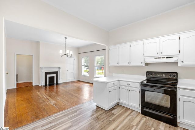 41 Allen Street, Greenville, SC 29605