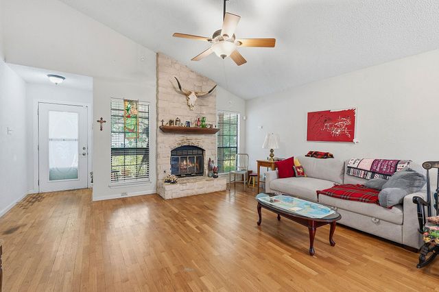2814 Gettysburg DR, Austin, TX 78745